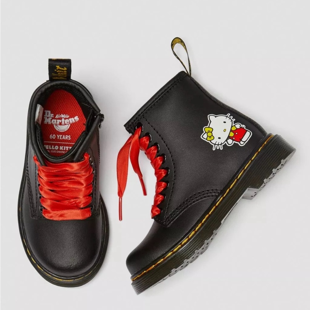 Dr. Martens HELLO KITTY Combat Boots --US Toddler (Little Kids) Size 11